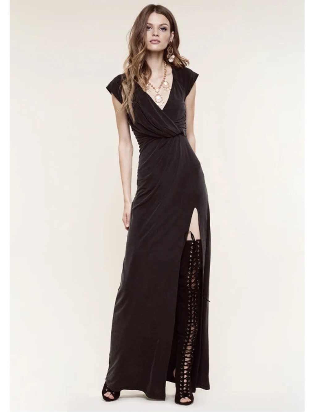 The Jetset Diaries novella maxi dress green